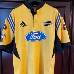 Vintage 2000 Hurricanes Home Rugby Jersey